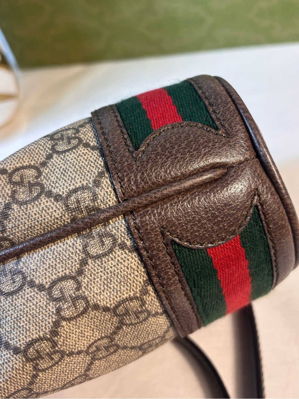 Gucci Ophidia Bucket Bag - Picture 14 of 15